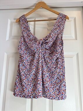 Cool and Dressy CAbi Tank Top with Red, Blue & Purple Confetti Print - Sz L